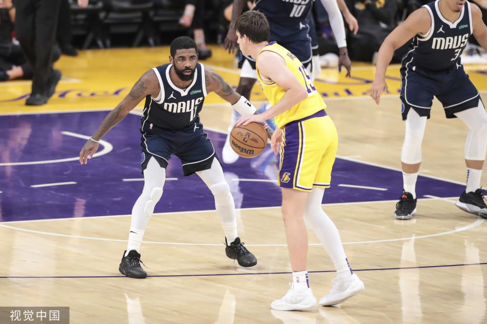 的基本薪资 的基本薪资